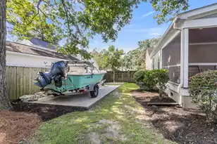 211 Richardson Ave E, Summerville, SC 29483 - Photo 59