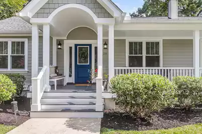 211 Richardson Avenue E, Summerville, SC 29483 - Photo 75