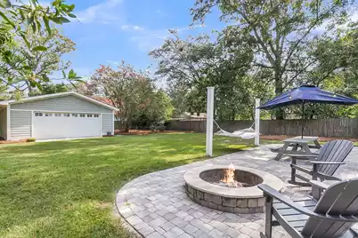 211 Richardson Avenue E, Summerville, SC 29483 - Photo 57