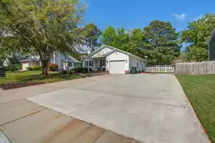 335 Camelot Dr, Goose Creek, SC 29445 - Photo 3