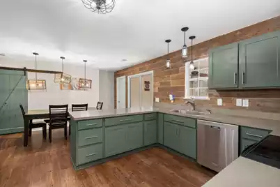 330 Aberdeen Circle, Summerville, SC 29483 - Photo 9