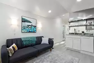 1717 Tower Battery Rd, Charleston, SC 29412 - Photo 9