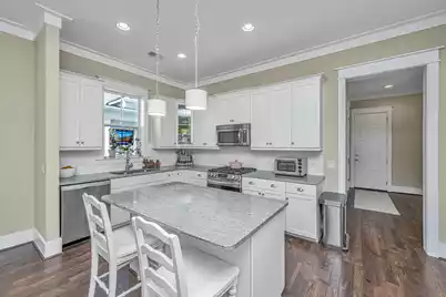 2810 Rivertowne Parkway, Mount Pleasant, SC 29466 - Photo 13