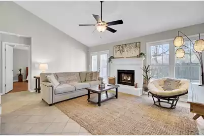 1470 Hidden Bridge Drive, Mount Pleasant, SC 29464 - Photo 7