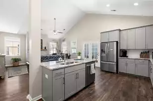 1044 Oak Bluff Ave, Charleston, SC 29492 - Photo 11