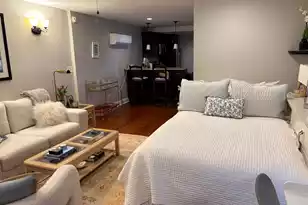 81 Ashley Ave, Charleston, SC 29401 - Photo 15