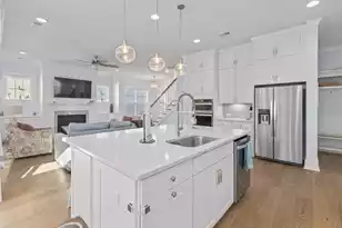 2923 Eddy Dr, Mount Pleasant, SC 29466 - Photo 13