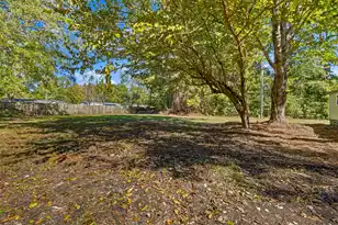 334 Glen St, Summerville, SC 29483 - Photo 29