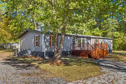 334 Glen Street, Summerville, SC 29483 - Photo 1