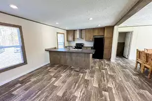 719 Ulmer Lake Dr, Walterboro, SC 29488 - Photo 7