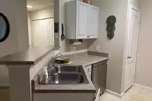 1300 Park West Blvd, Mount Pleasant, SC 29466 - Photo 11