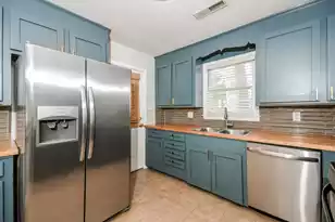 825 Savage Rd, Charleston, SC 29414 - Photo 7