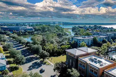 211 Seven Farms Drive #201, Charleston, SC 29492 - Photo 31