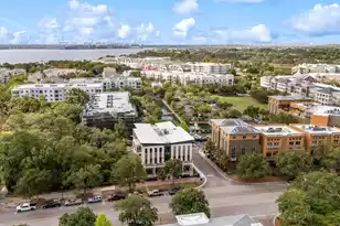 211 Seven Farms Drive, Charleston, SC 29492 - Photo 31