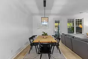 2061 Kings Gate Ln, Mount Pleasant, SC 29466 - Photo 11