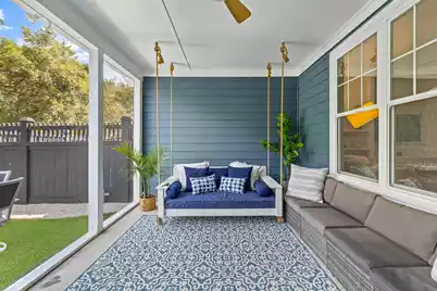 2061 Kings Gate Lane, Mount Pleasant, SC 29466 - Photo 9