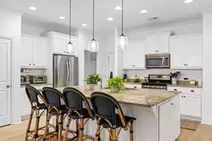 2061 Kings Gate Ln, Mount Pleasant, SC 29466 - Photo 11