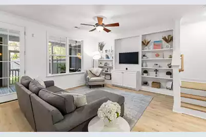 2061 Kings Gate Lane, Mount Pleasant, SC 29466 - Photo 5