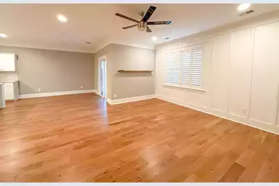 2420 Raymond Avenue, North Charleston, SC 29406 - Photo 9