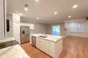 2420 Raymond Ave, North Charleston, SC 29406 - Photo 5