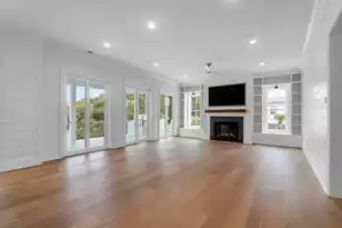 4176 Victory Pointe Dr, Mount Pleasant, SC 29466 - Photo 13