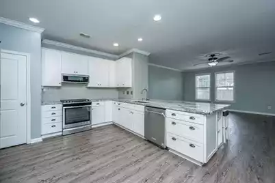 218 Comiskey Park Circle, Summerville, SC 29485 - Photo 9