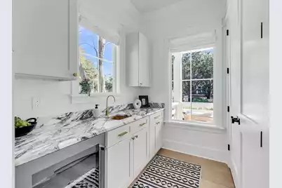 546 Center Street, Mount Pleasant, SC 29464 - Photo 23