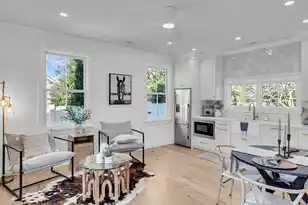 546 Center St, Mount Pleasant, SC 29464 - Photo 49