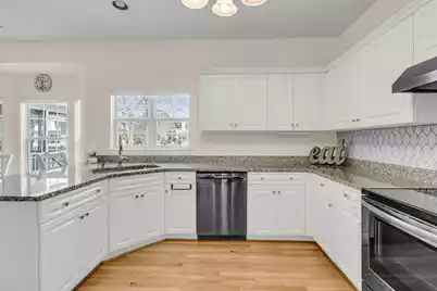 1861 Great Hope Drive, Mount Pleasant, SC 29466 - Photo 9