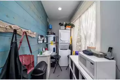 700 Shelmore Boulevard S #100/200, Mount Pleasant, SC 29464 - Photo 15