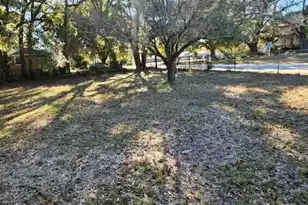 696 Eastland Ave, Kingstree, SC 29556 - Photo 9
