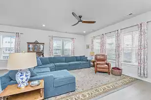 185 Denham St, Summerville, SC 29486 - Photo 7