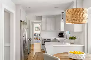 743 Gypsy Ln, Mount Pleasant, SC 29464 - Photo 9