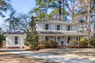 743 Gypsy Ln, Mount Pleasant, SC 29464 - Photo 3