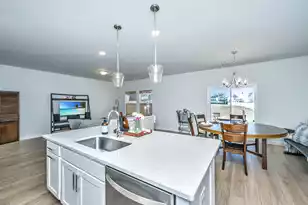 436 Navona Dr, Summerville, SC 29486 - Photo 3