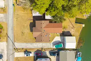 409 Chippendale Ln, Bonneau, SC 29431 - Photo 17