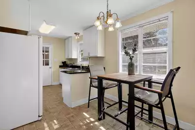 822 Rogers Lane, Mount Pleasant, SC 29464 - Photo 9