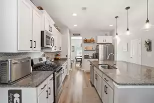 711 Kilarney Rd, Summerville, SC 29483 - Photo 9
