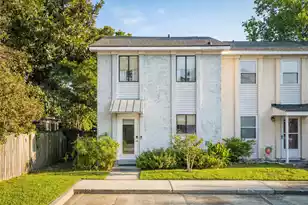 701 Davenport Dr, Mount Pleasant, SC 29464 - Photo 1