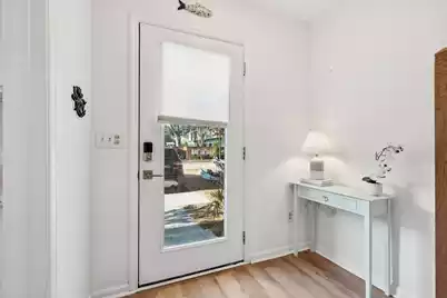 701 Davenport Drive, Mount Pleasant, SC 29464 - Photo 5