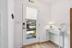 701 Davenport Dr, Mount Pleasant, SC 29464 - Photo 5