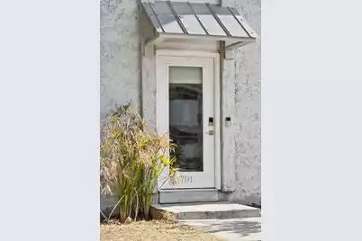 701 Davenport Drive, Mount Pleasant, SC 29464 - Photo 3