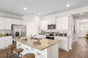 3955 Aberfeldy Ln, Ravenel, SC 29470 - Photo 3