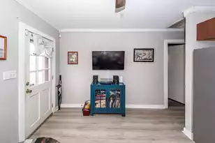 1055 Glenshaw St, North Charleston, SC 29405 - Photo 3