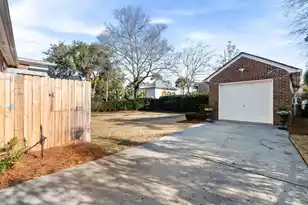 38 Barre St, Charleston, SC 29401 - Photo 49