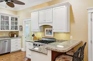 55 Eastlake Rd, Mount Pleasant, SC 29464 - Photo 15