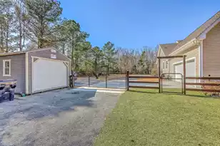 6968 Hyde Farm Rd, Ravenel, SC 29470 - Photo 47