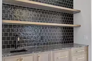 925 Fish Cp Rd, Charleston, SC 29492 - Photo 21