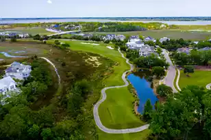 925 Fish Cp Rd, Charleston, SC 29492 - Photo 59