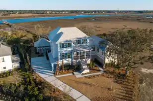 925 Fish Cp Rd, Charleston, SC 29492 - Photo 71